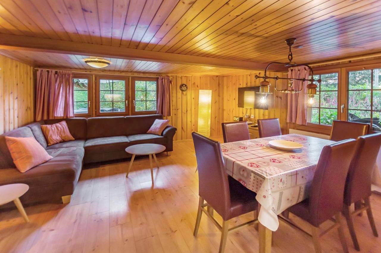 Charming Little Chalet for 6 People & Free Ski Lockers in Grindelwald, Verwaltungskreis Interlaken-Oberhasli