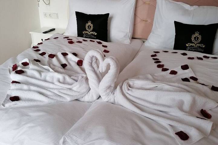 Ganze Wohnung, Versailles Royal Suite 4 Guests Aurolzmünster in Aurolzmünster, Innviertel
