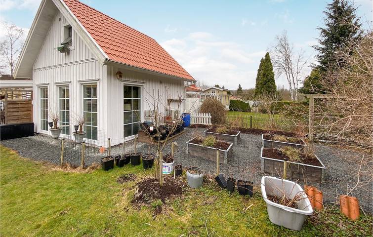 Ferienhaus für 4 Personen mit Terrasse in Marks Kommun, Västergötland