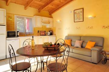 Cottage for 4 People in Peri, Corse-du-Sud, Photo 3