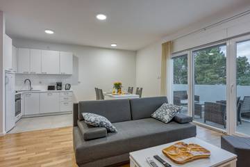 Ferienwohnung für 2 Personen, mit Meerblick und Balkon in Mali Lošinj