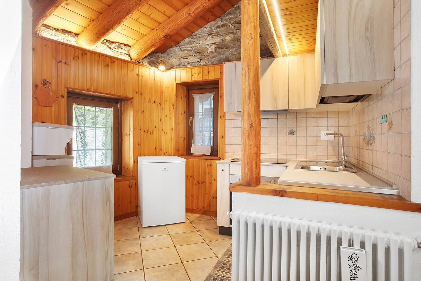 Appartement 'Tillier Valtournenche' mit Bergblick, Balkon und Wlan in Crépin (Valtournenche), Valtournenche