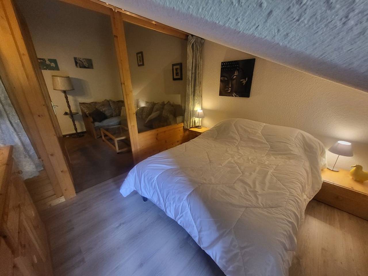Entire apartment, 3-bedroom duplex at the foot of the slopes in Montgenèvre in Montgenèvre, Briançon region