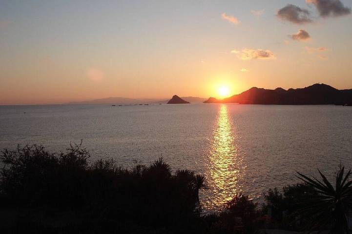 Location de vacances pour 6 personnes, avec Terrasse à Calabardina