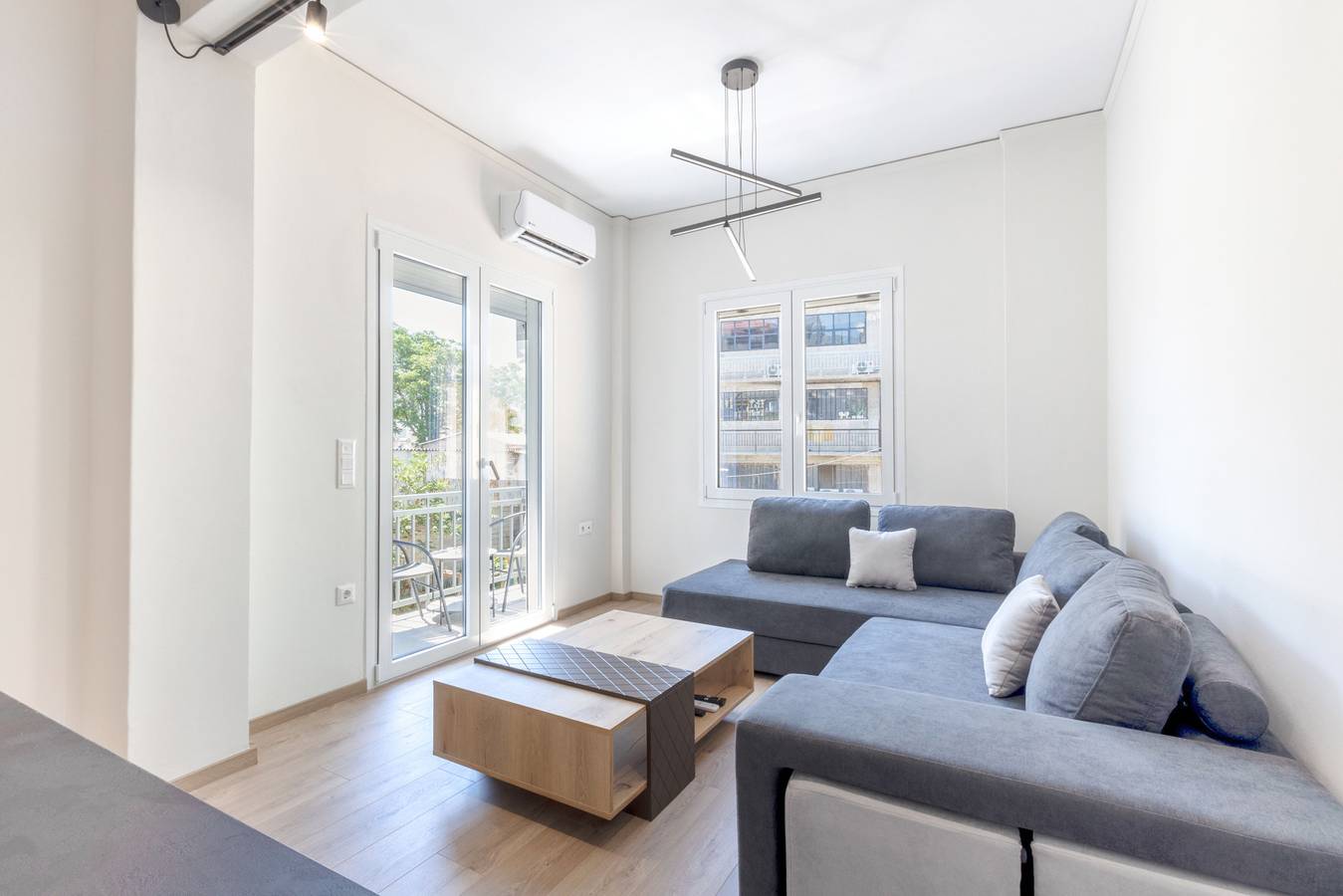 Geheel appartement, Agiou Orous 1 bdr in Centraal deel van Athene, Athene