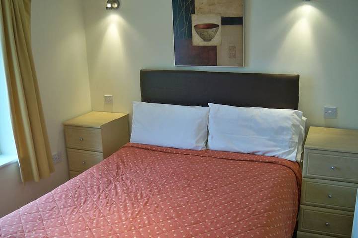 Ferienpark für 8 Personen, mit Sauna und Pool sowie Balkon, mit Haustier in Cornwall - 3