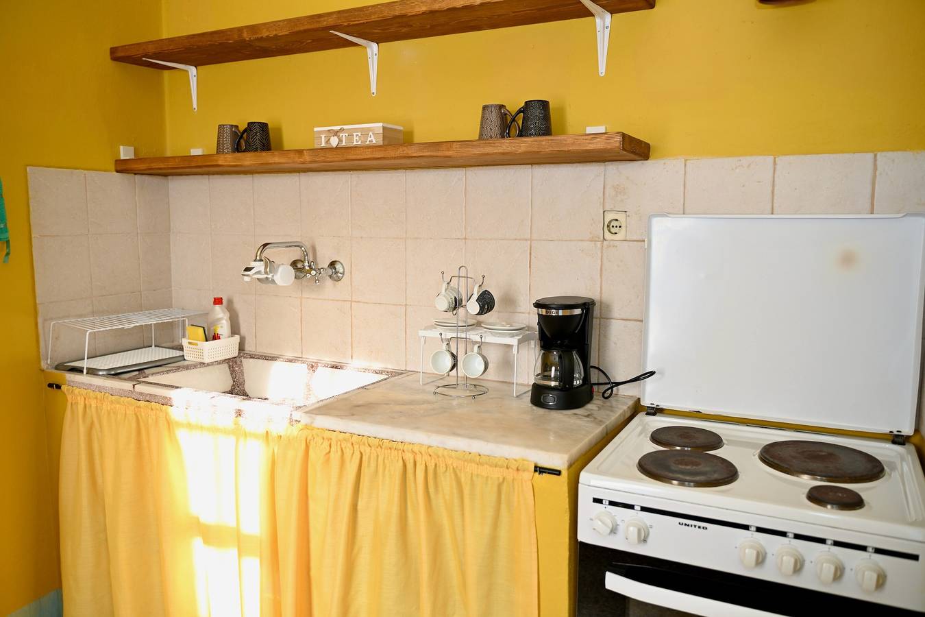 Ferienhaus „Katia's Home First Floor“ mit Gemeinschaftsgarten, Wlan & Klimaanlage in Rhodos Stadt, Rhodos