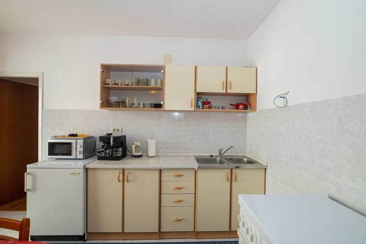 Ferienwohnung für 6 Personen, mit Terrasse, mit Haustier in Makarska - 4