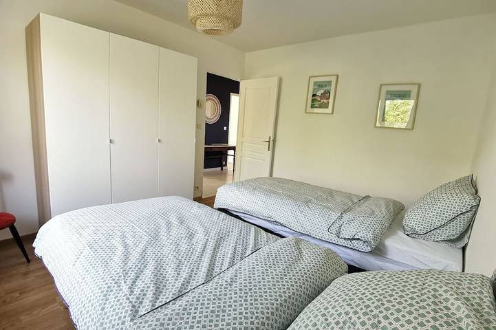 Location de vacances pour 6 personnes, avec jacuzzi ainsi que jardin et terrasse à Ploulec'h - 4