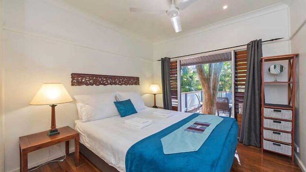 Genie House - Familien- und haustierfreundliches Gästehaus / Netflix / Wifi / in der Nähe des Stadtzentrums in Byron Bay, New South Wales