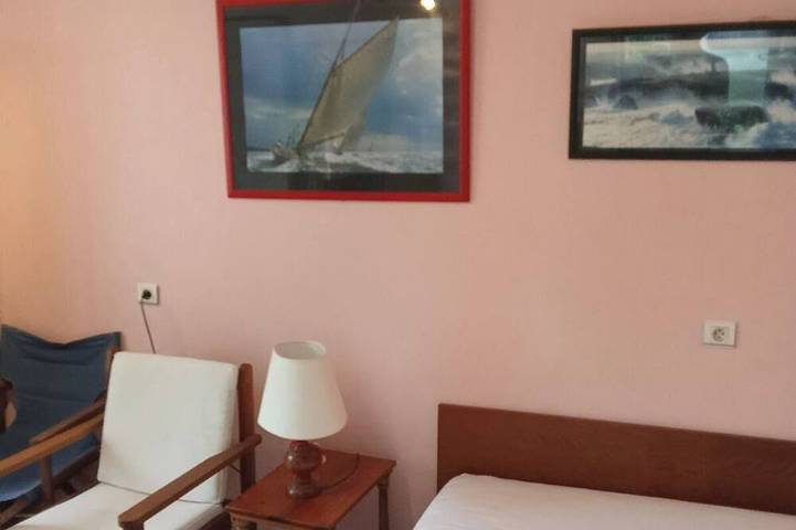 Gîte pour 2 personnes dans Le Cabellou - 2