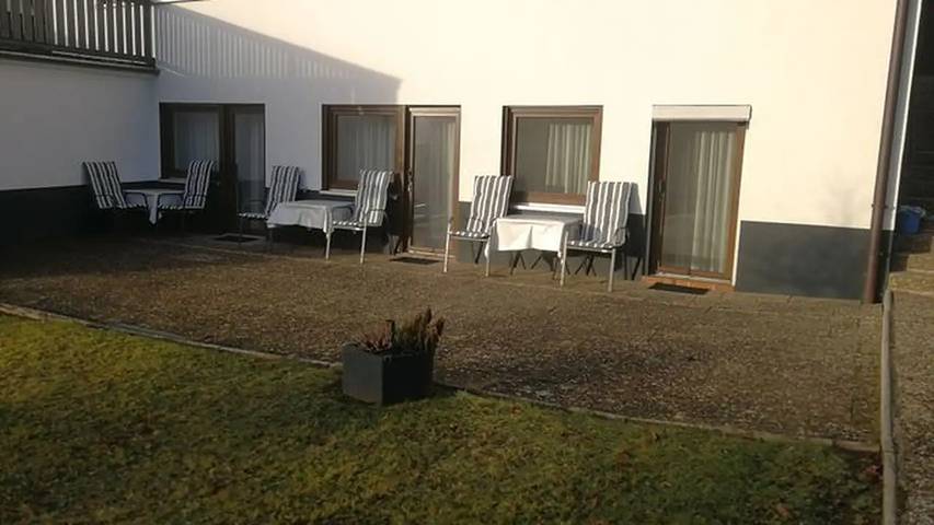 Ferienwohnung für 2 Personen, mit Garten in Ahorntal - 2