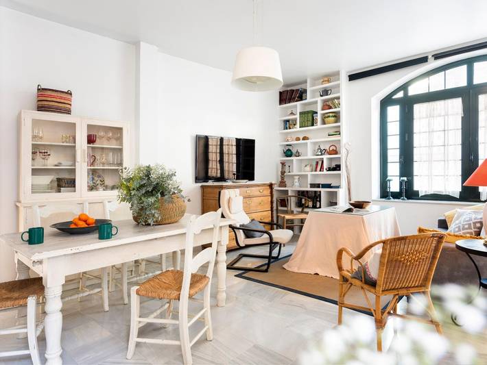 Apartamento vacacional entero, Misterhost Santa Cruz Judería - Acogedor y tranquilo - Casco Histórico in Casco Antiguo, Sevilla
