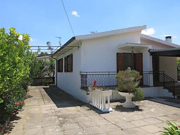 Villa per 7 persone, con Terrazza a Fondi