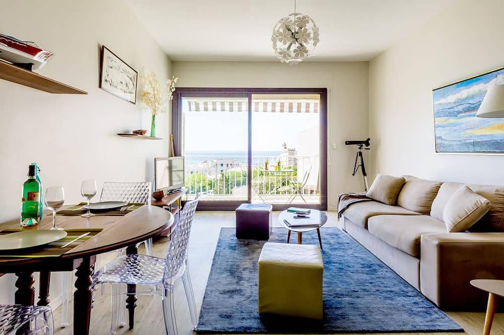 Appartement entier, Balcon sur Mer Terrasse et vue mer in Cassis, Parc national des Calanques