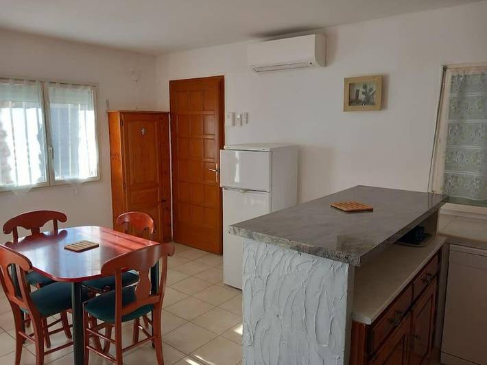 Gîte pour 5 personnes, avec terrasse à Pia - 3