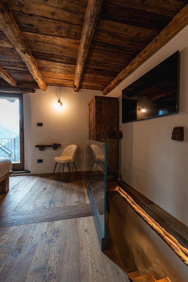 Gîte pour 2 personnes, avec jacuzzi et jardin à Pragela - 4