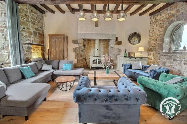 Location de vacances pour 15 personnes, avec jardin et vue à Caouënnec-Lanvézéac - 3