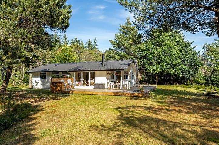 Ferienhaus für 6 Personen, mit Terrasse in Aalbæk