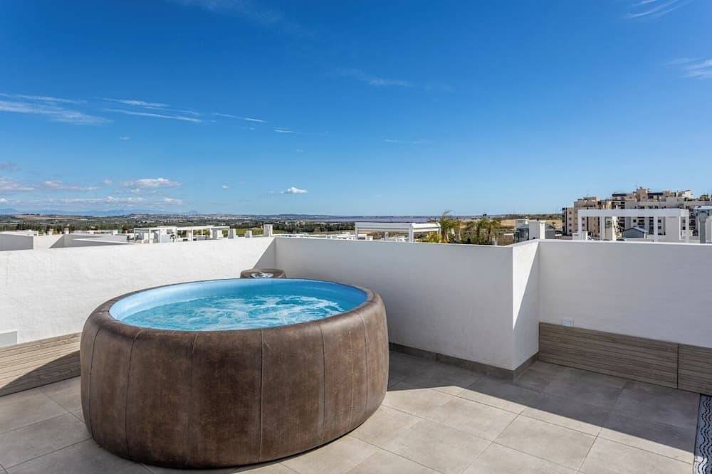 Entire apartment, Penthouse San Miguel de Salinas in San Miguel de Salinas, Costa Blanca