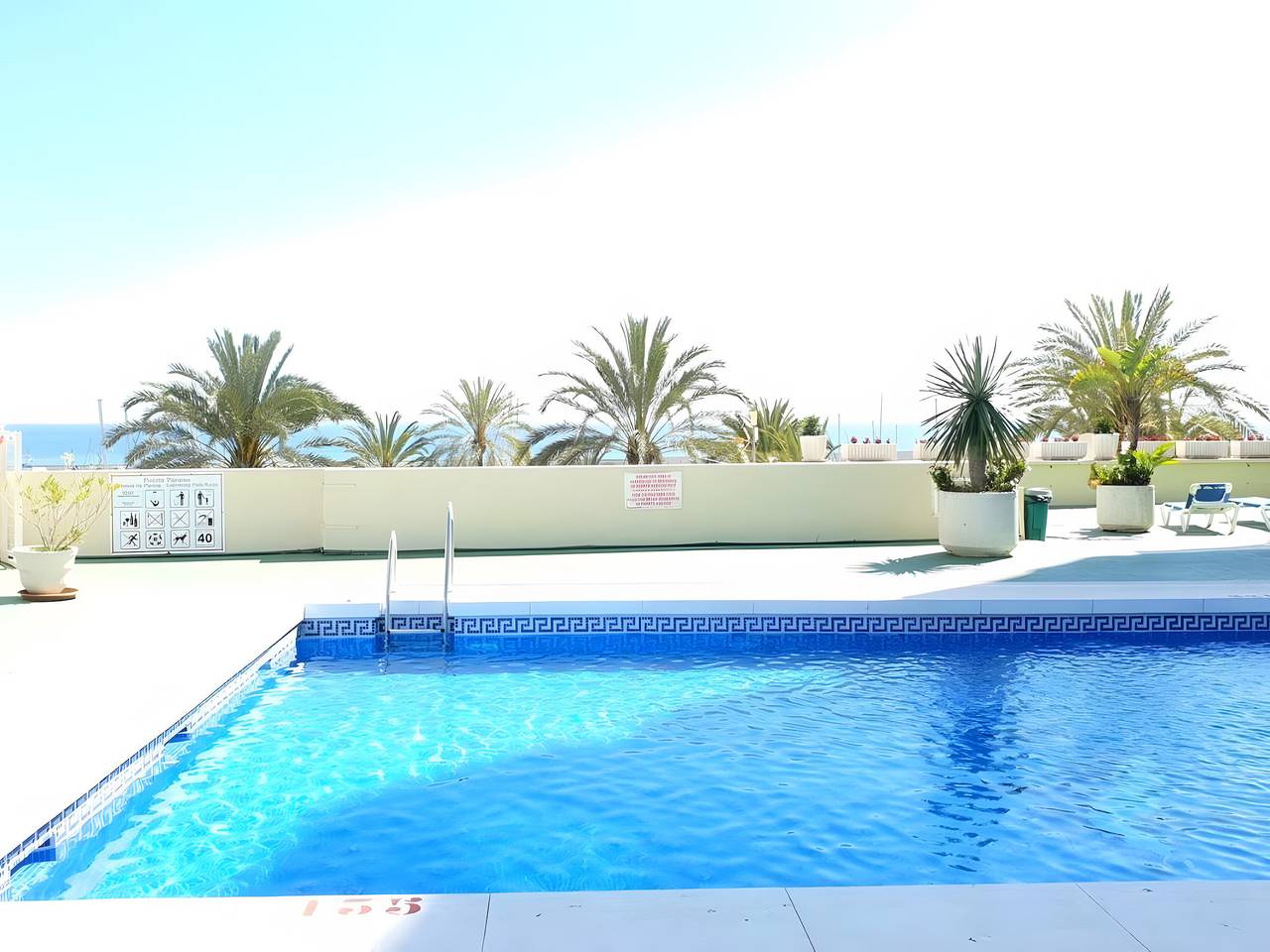 Entire apartment, Holiday apartment for 4 people with balcony in Puerto Deportivo de Estepona, Estepona