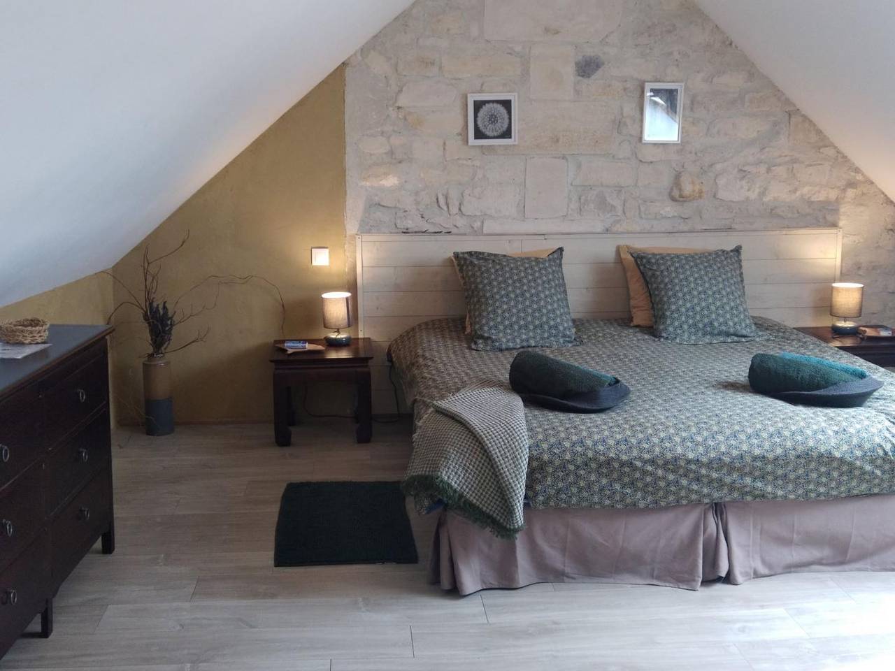 L'antre deux terres in Villers-Saint-Paul, Oise