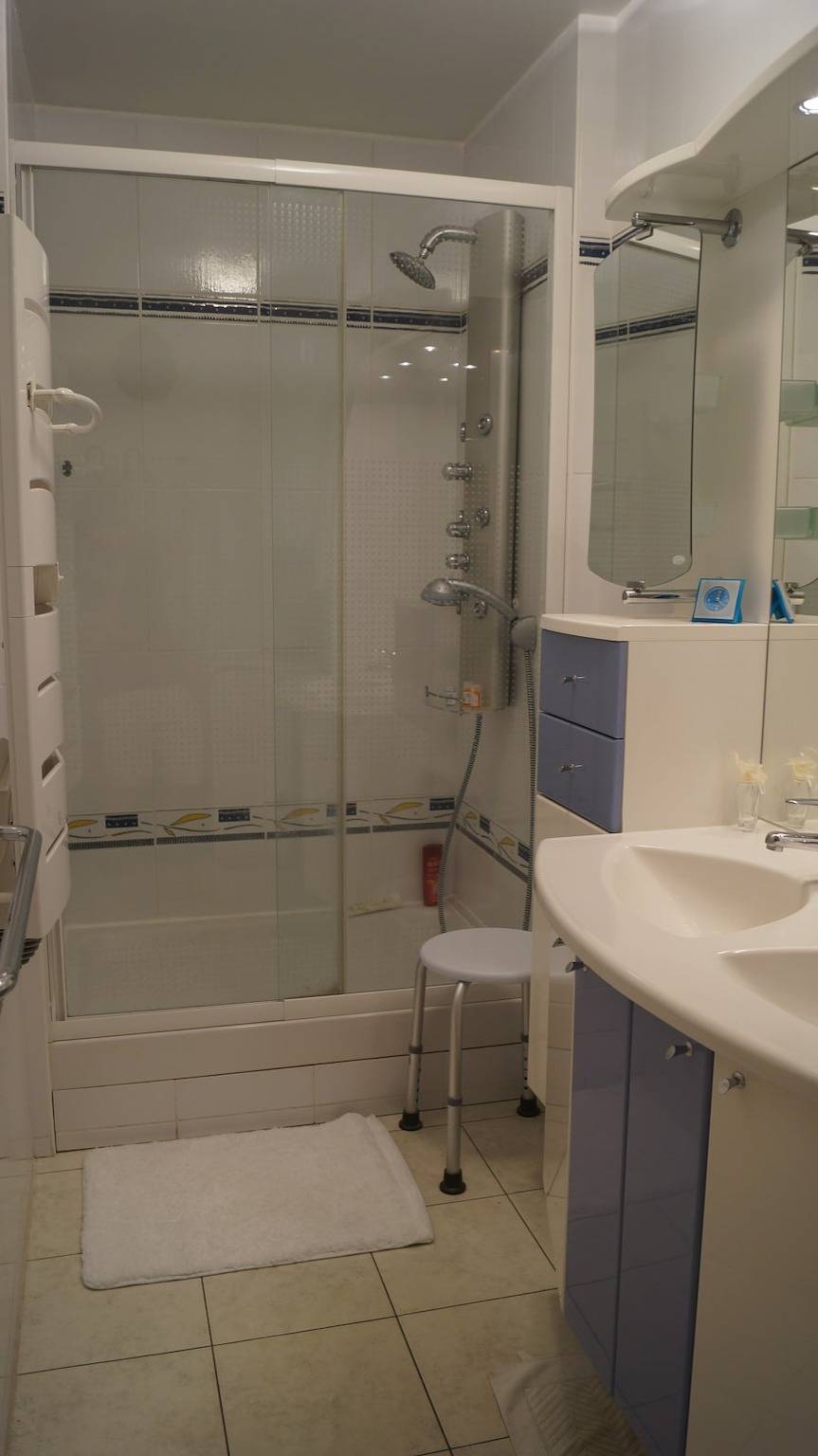 Ganze Wohnung, Ferienwohnung für 2 Personen mit Terrasse in La Baule-Escoublac, Côte d'Amour