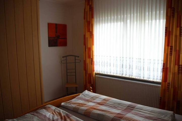 Ferienwohnung für 4 Personen, mit Garten und Terrasse sowie Pool in Ostrhauderfehn - 3