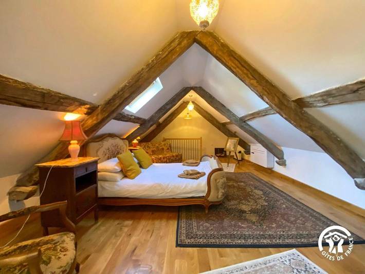 Location de vacances pour 12 personnes, avec piscine ainsi que terrasse et jardin à Najac - 4