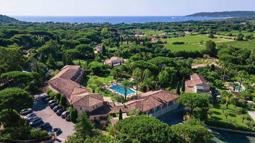 Hôtel pour 2 personnes, avec jardin ainsi que piscine et vue