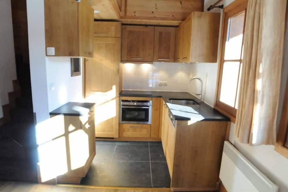 Chalet de lujo con una hermosa vista y el encanto de la madera y la piedra in Tignes, Macizo del Ruitor