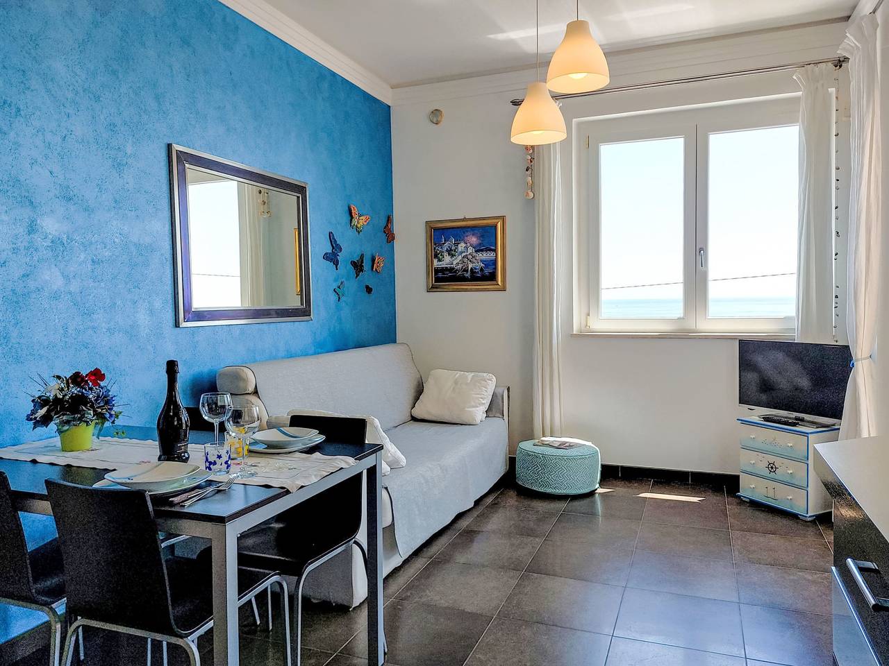 Ganze Wohnung, Ulivi sul Mare in Poggi (Imperia), Imperia