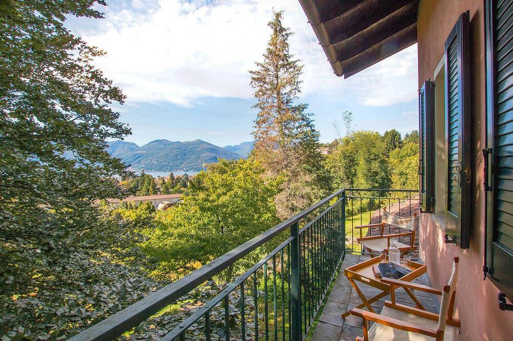 Appartamento intero, Splendido appartamento a Luino (Vr) in Luino, Comune di Luino