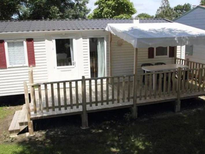 Camping pour 7 personnes, avec terrasse