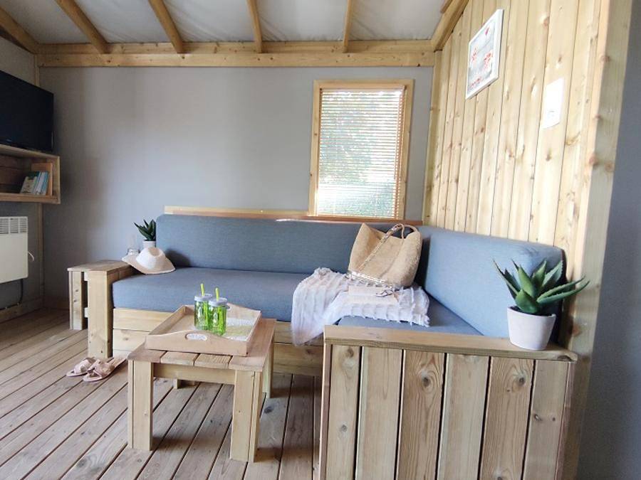 Camping L'eau Vive - Bungalow toilé 4 personnes - Lodge in Vernet-les-Bains, Parc naturel régional des Pyrénées catalanes