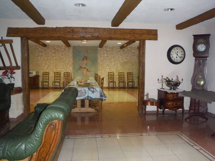 Chambre d’hôte pour 2 personnes, avec jacuzzi ainsi que piscine et jardin, animaux acceptés dans Marne - 2