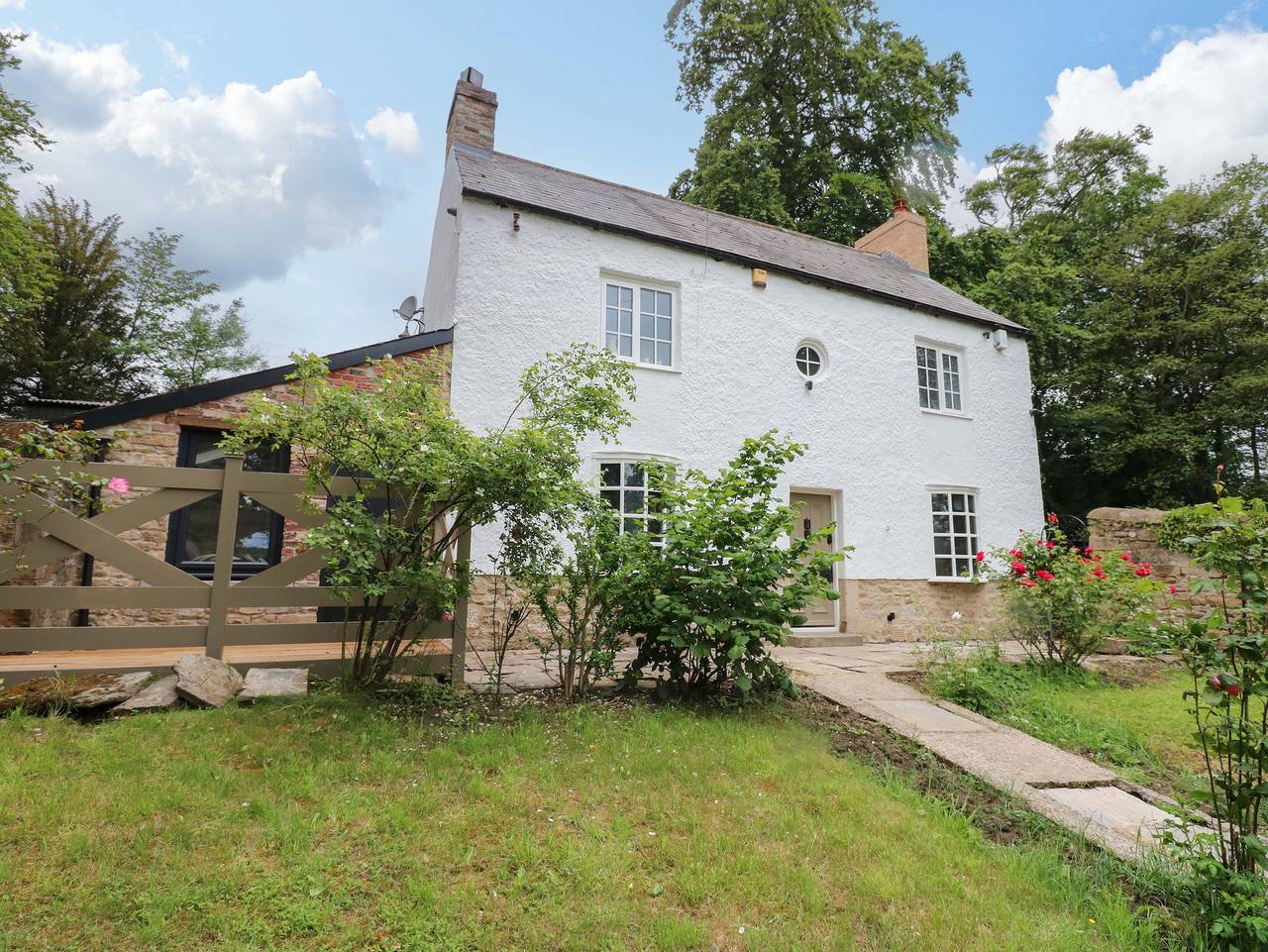 White House in Meadowfield, County Durham