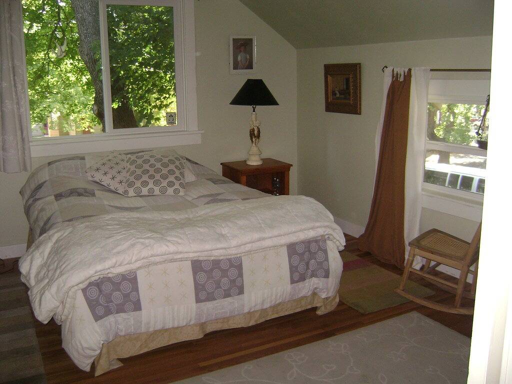 Oberes Haus - Andriette's Bett, Buch und Fahrrad in Moscow (ID), Latah County