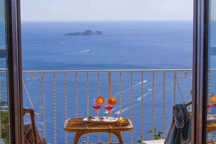 Glamping per 5 persone, con balcone in Costiera amalfitana