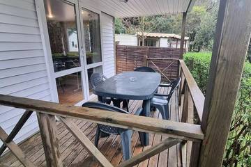 Mobil home pour 4 personnes, avec terrasse à Saint-Jean-de-Valériscle