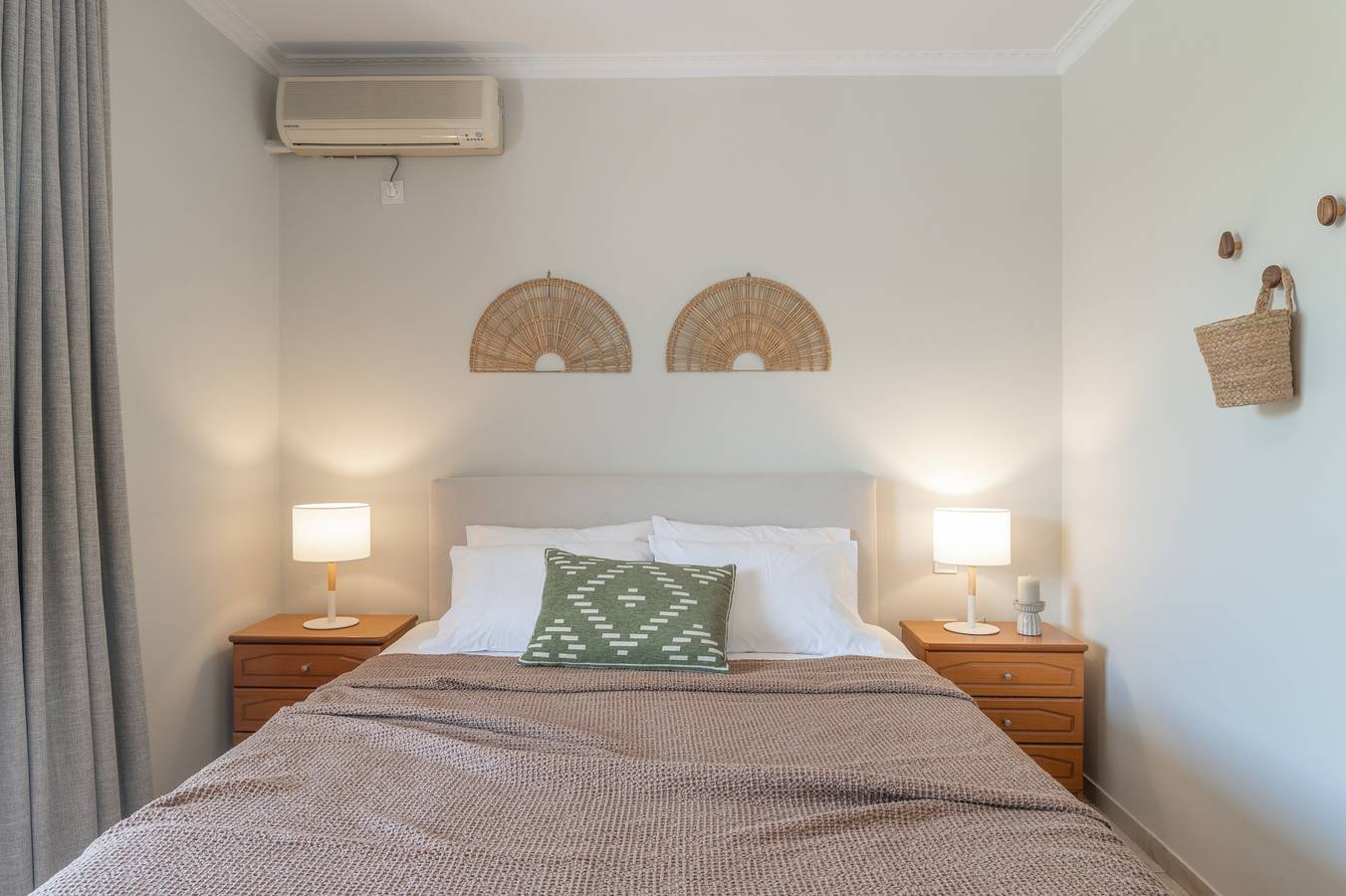 Kamer 'Standard 4' met gedeeld terras, wifi en airconditioning in Mani Peninsula