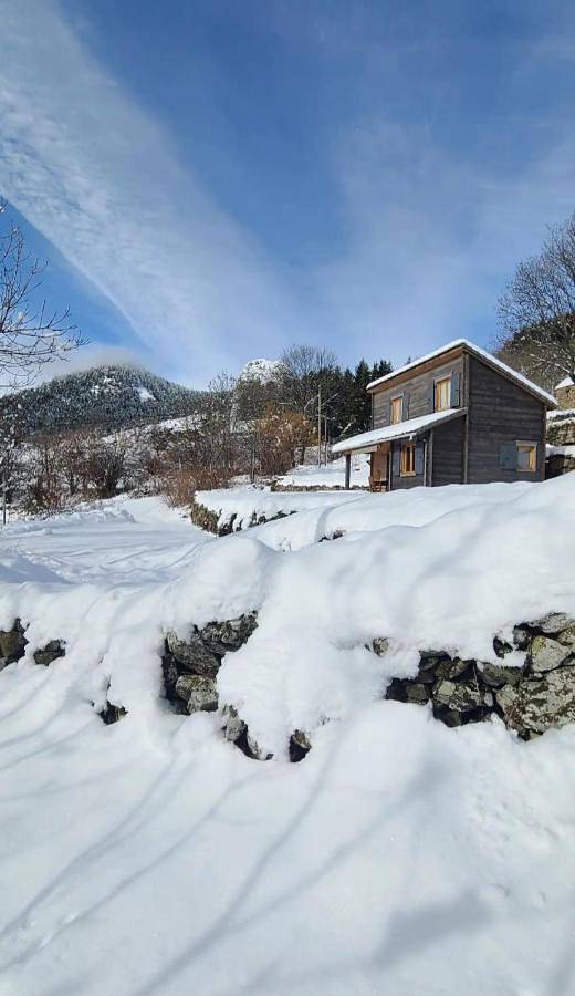 Chalet pour 6 personnes, avec vue et terrasse