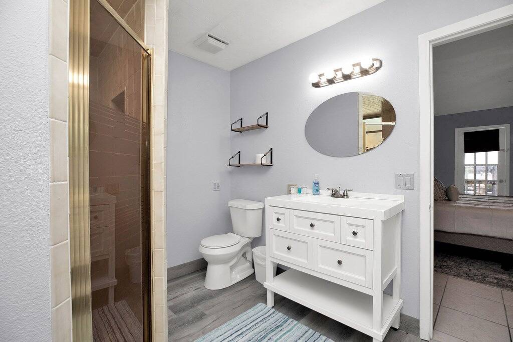 Yellowtail Escape! 3/2 single family w. 60ft dock in Marathon, Monroe County