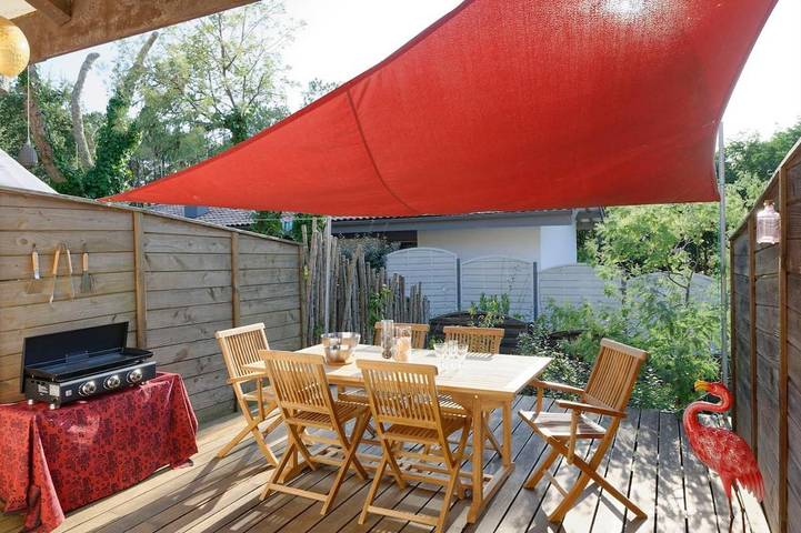 Location de vacances pour 4 personnes, avec terrasse et jardin dans Plage Naturistes