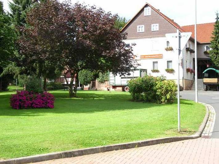 Bauernhof für 4 Personen, mit Balkon/Terrasse und Garten sowie Pool in Fritzlar