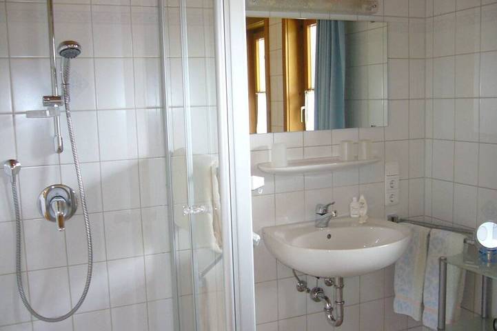 Ferienhaus für 2 Personen, mit Balkon und Garten in Fischen - 3