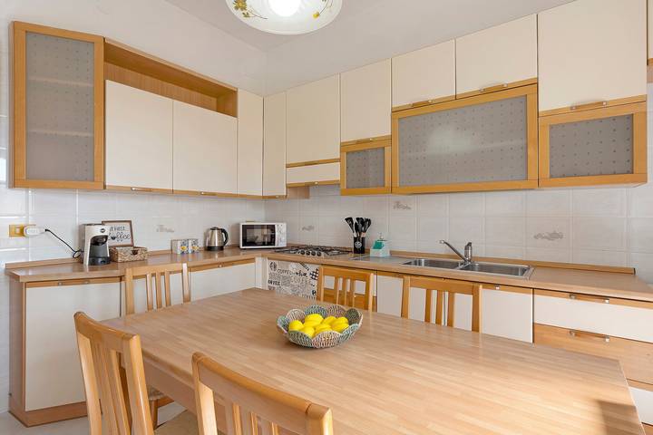 Appartement entier, Appartement « Le Dimore Del Mare » avec balcon, Wi-Fi et climatisation in Casa Santa (Sicile), Erice