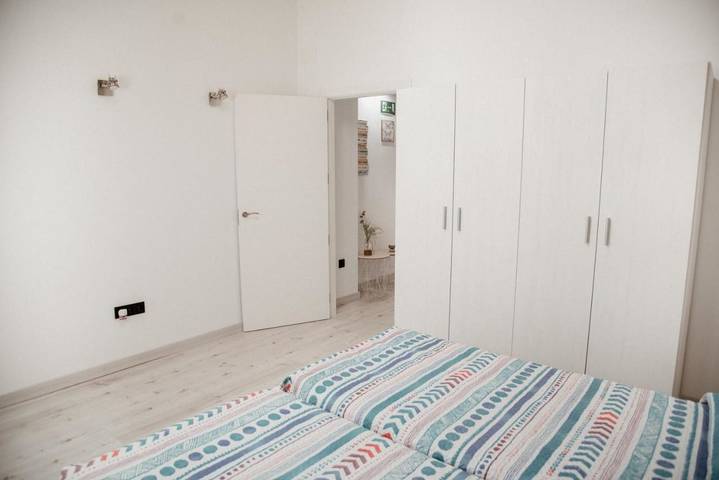 Casa rural para 5 personas, con Balcón además de Terraza y Vistas en Comarca de Trujillo - 2