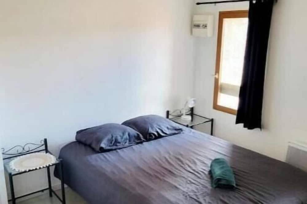 Ganze Wohnung, Studio 4: Downtown • Air conditioning, washing machine, and Wi-Fi in Bédarieux, Béziers und Umgebung
