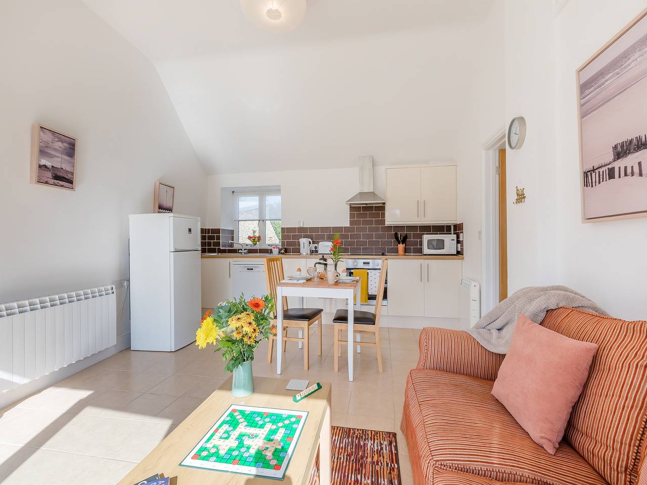 Pitch Back - Uk45387 in West Crewkerne, Somerset